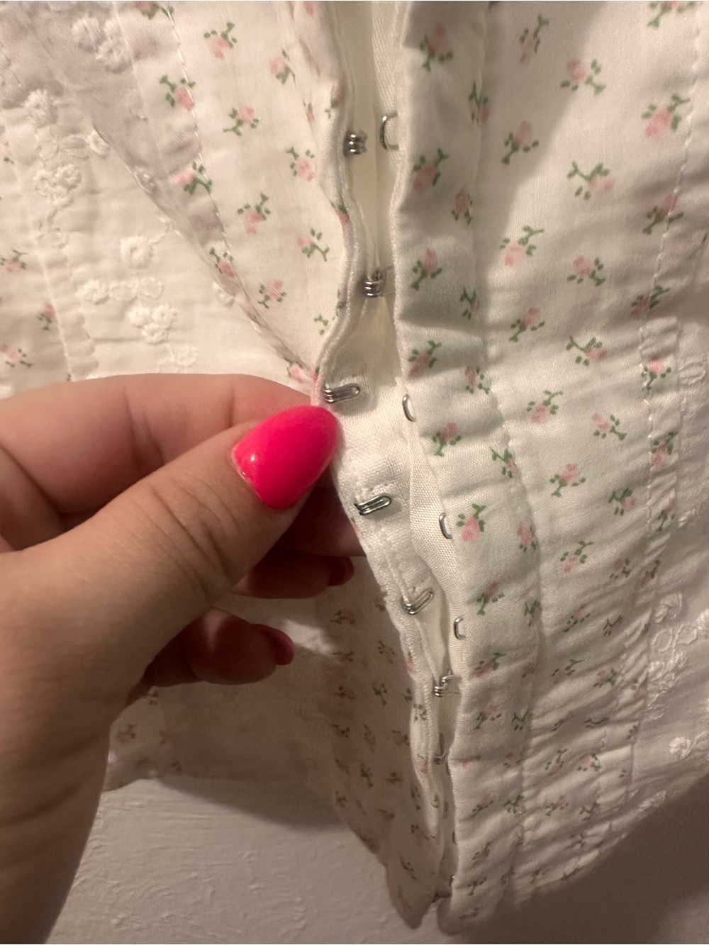 Altar'd State White Corset Floral Spaghetti-Strap Crop Top - Picture 5 of 6